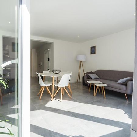 Luxury Apartment With Free Parking オステンド エクステリア 写真